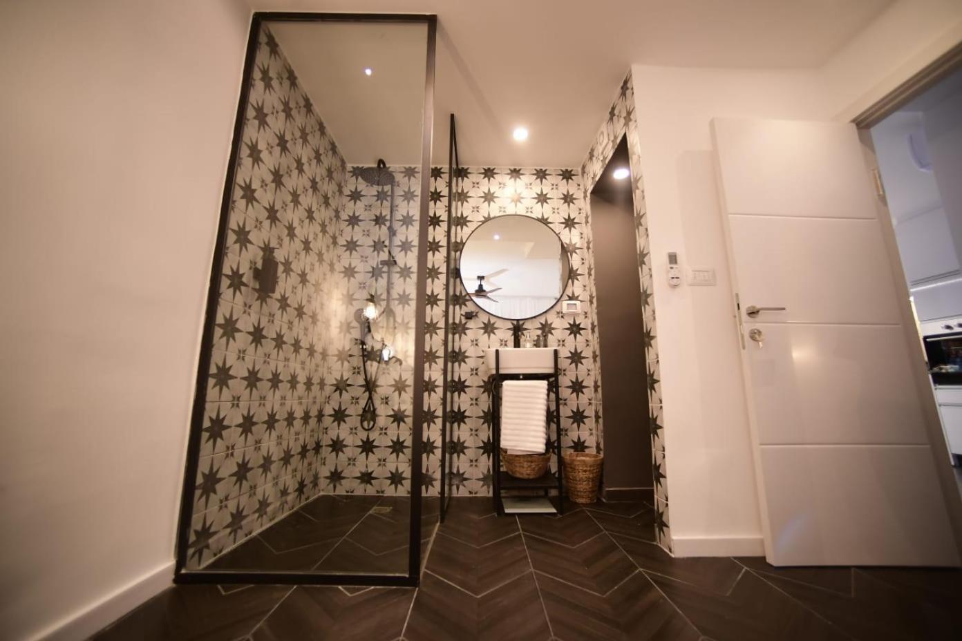 Z-32 Luxury Boutique Apartment Eilat Buitenkant foto