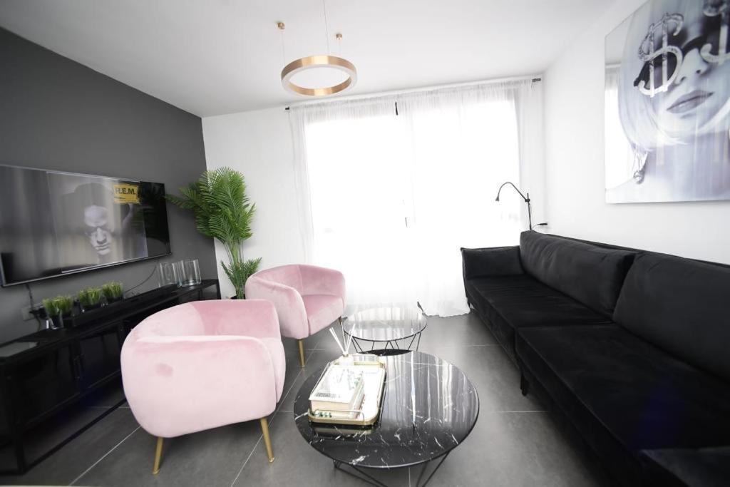 Z-32 Luxury Boutique Apartment Eilat Buitenkant foto