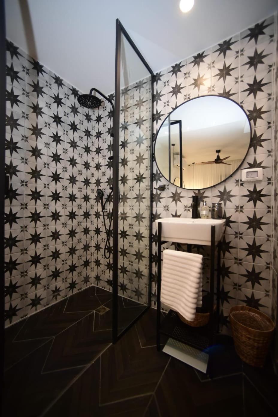 Z-32 Luxury Boutique Apartment Eilat Buitenkant foto